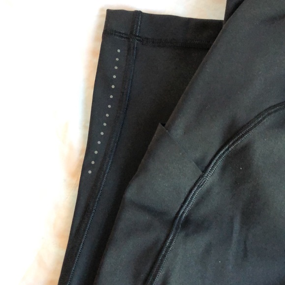 NWOT Lululemon Swift Speed HR CROP 21” w/Face Mask - Picture 6 of 13